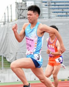 ＜全障スポ＞唐津陸上クラブの2人が力走　草場涼太（萬坊）2位、副島梨々香（ダイレックス和多田店）3位