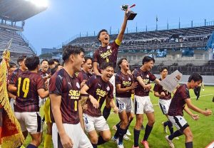 ＜全国高校サッカー選手権佐賀大会＞佐賀東が2大会連続優勝　決勝で龍谷を3―1